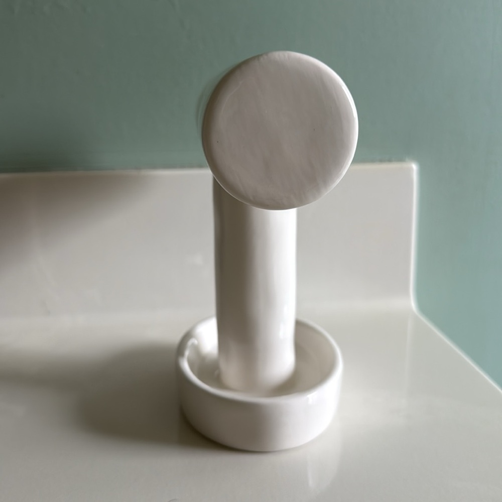 Ceramic jewelry holder - Picture 3 of 8